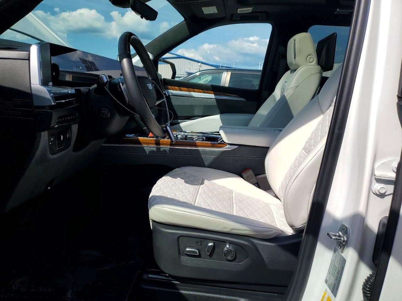 2025 Cadillac Escalade Esv Sport Platinum - Фото 7