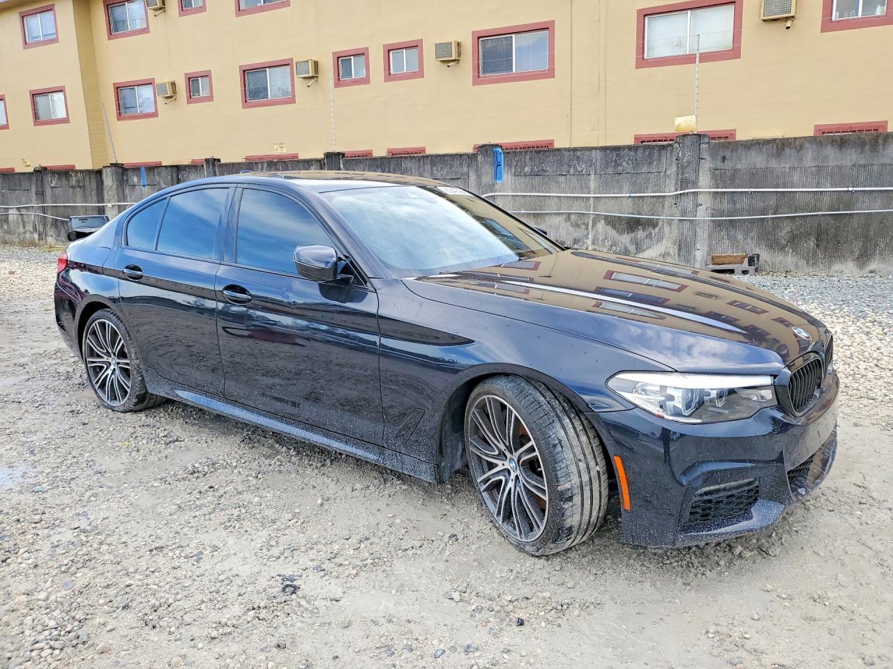 2020 BMW 540 I - Image 4