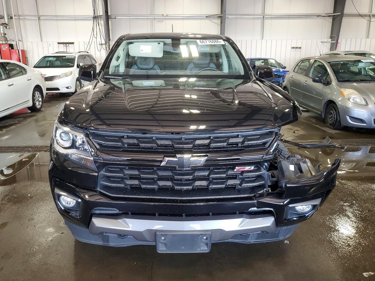 2022 Chevrolet Colorado Z71 - Фото 5