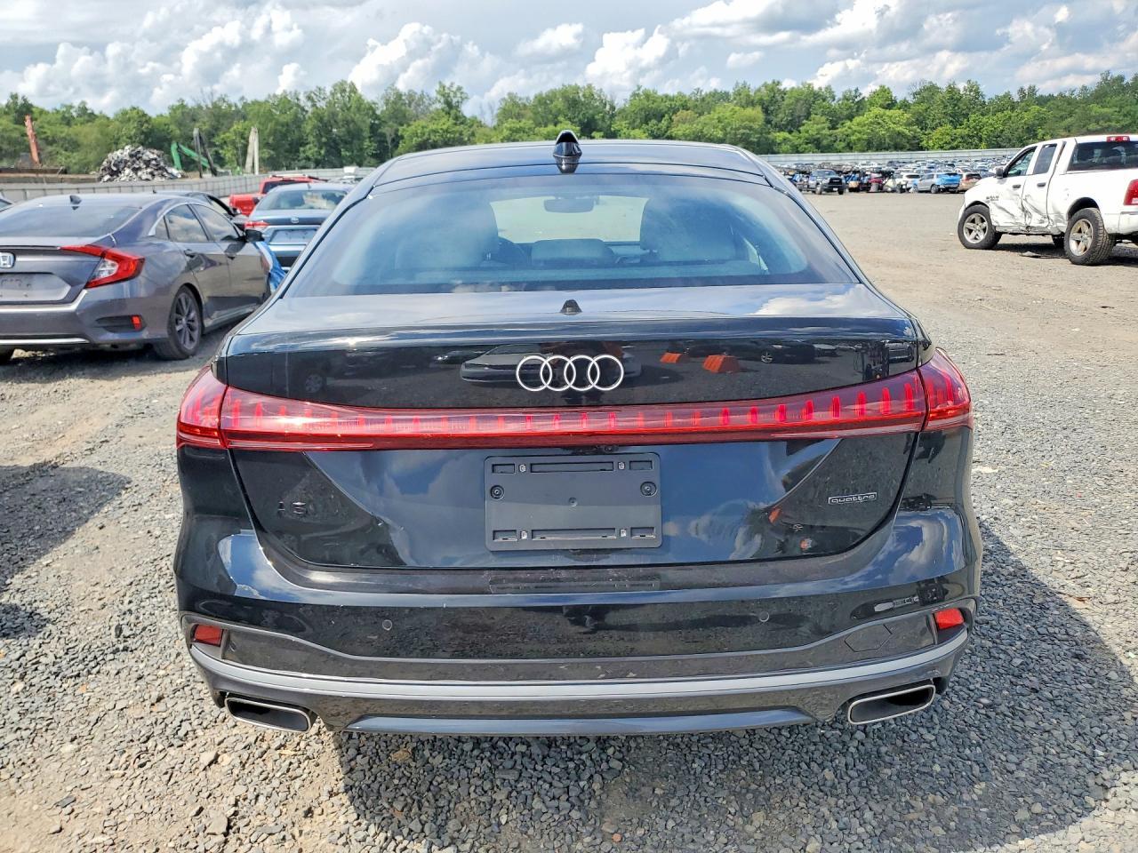 2025 Audi A5 Premium - Фото 6