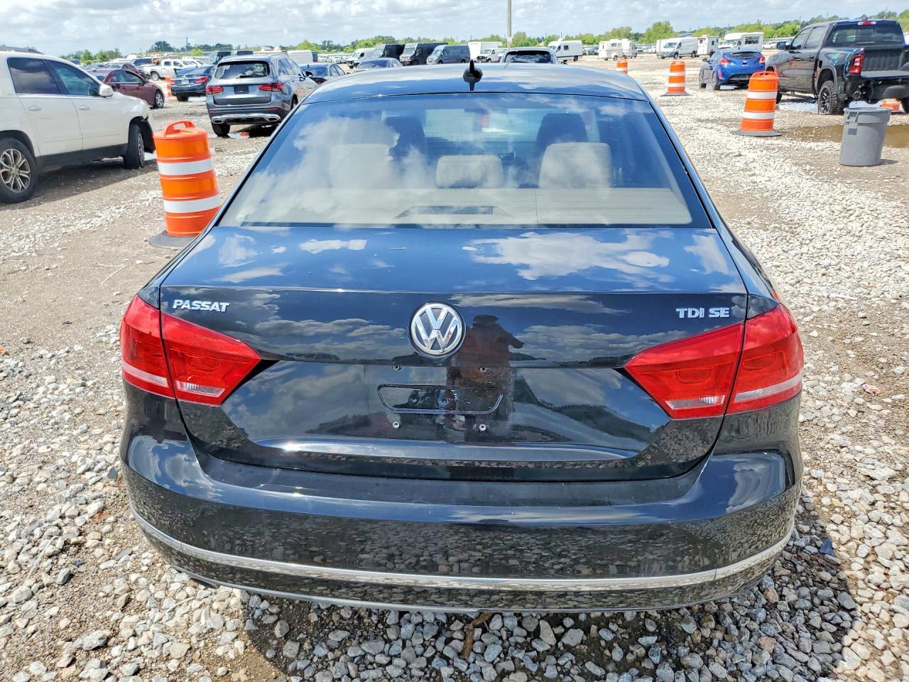 2013 Volkswagen Passat Se - Фото 6