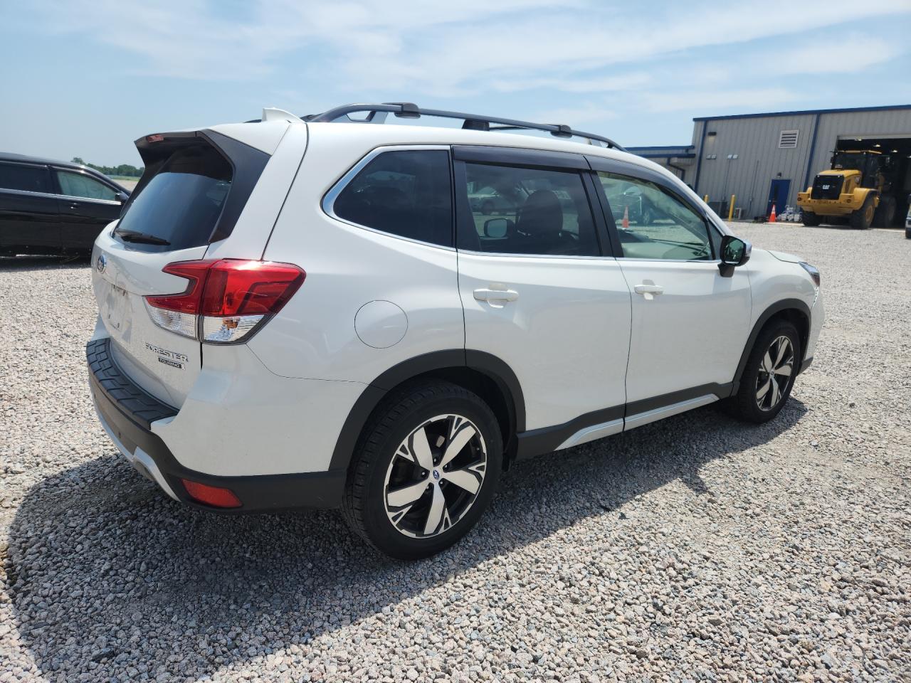 2020 Subaru Forester Touring - Image 3