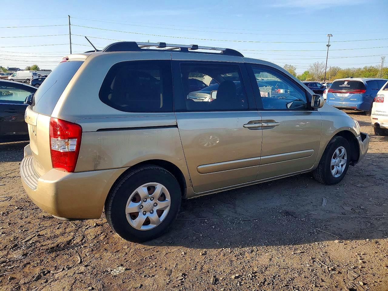 2008 Kia Sedona Base - Фото 3