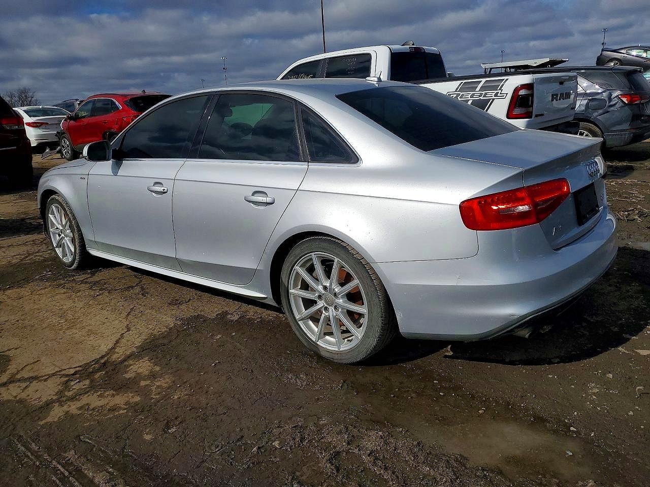 2014 Audi A4 Premium Plus - Фото 2