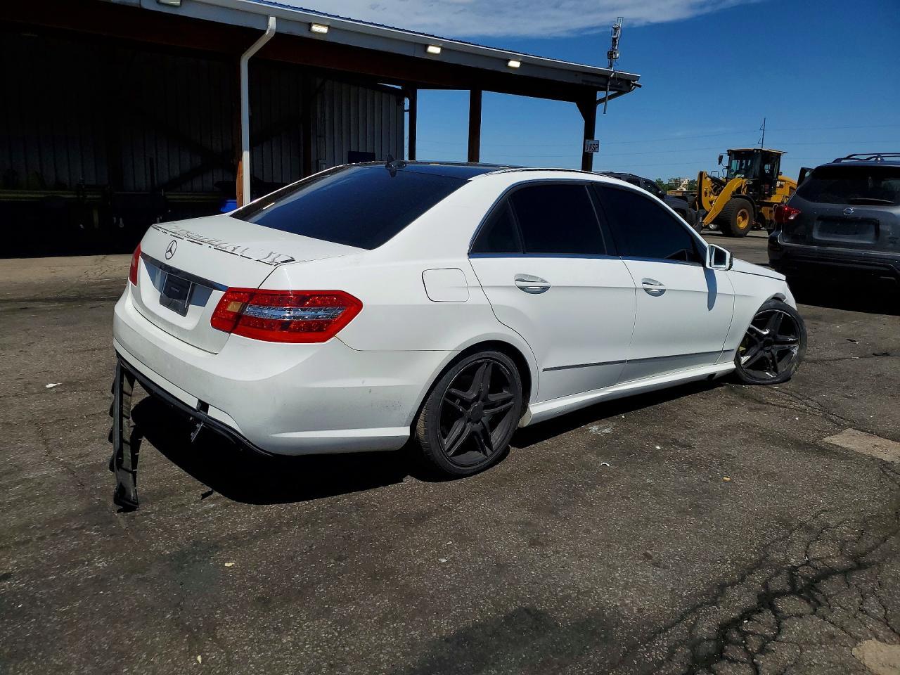 2013 Mercedes-Benz E 350 - Image 3