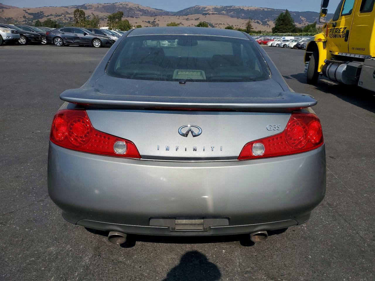 2005 Infiniti G35 Base - Image 6