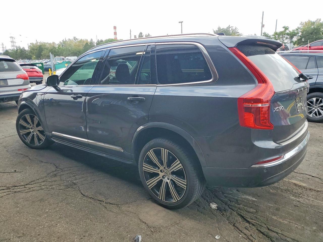 2024 Volvo Xc90 Ultimate - Image 2