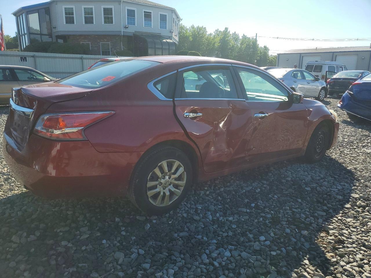 2015 Nissan Altima 2.5 S - Image 3