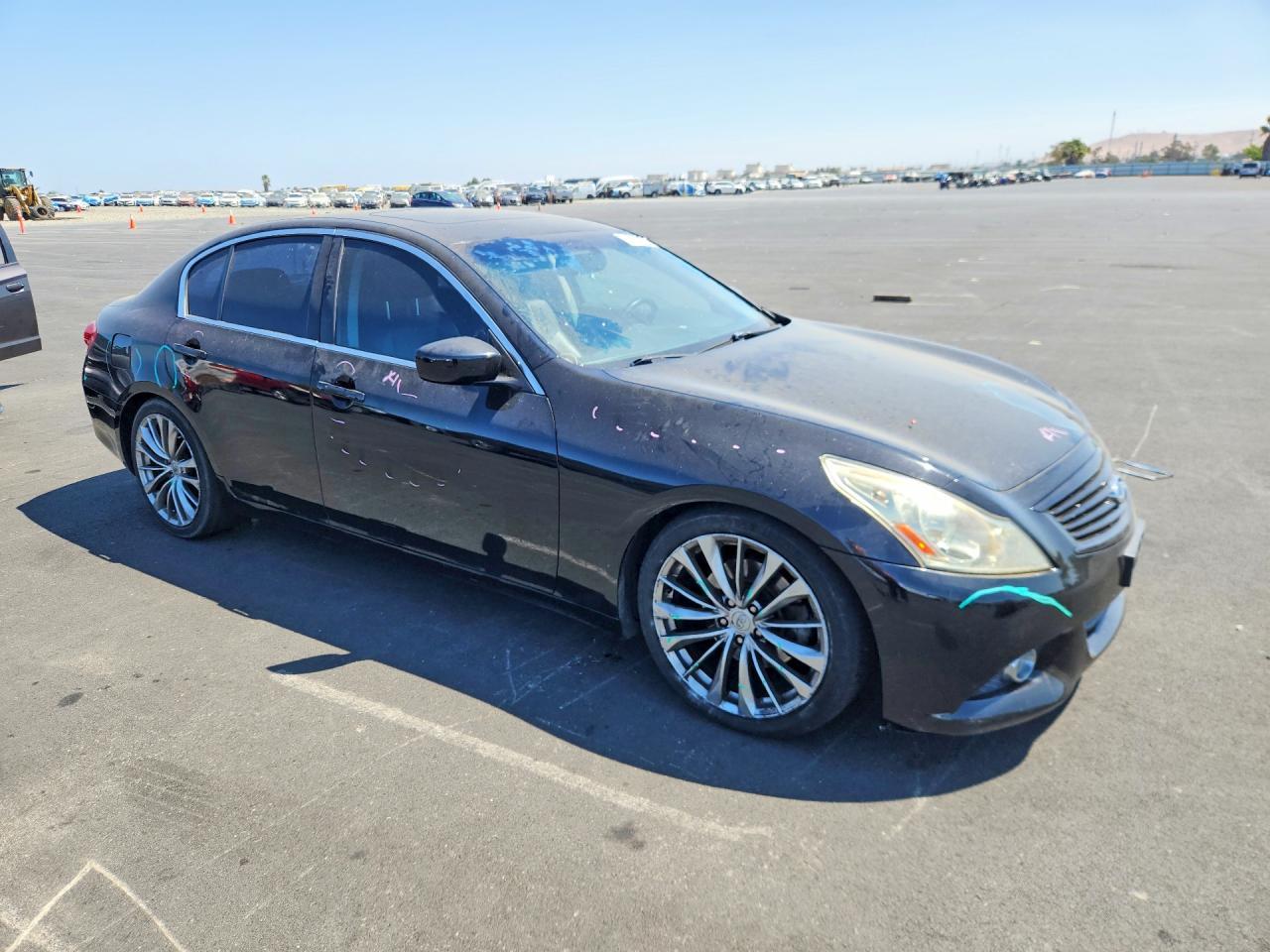 2010 Infiniti G37 Sedan X - Image 4