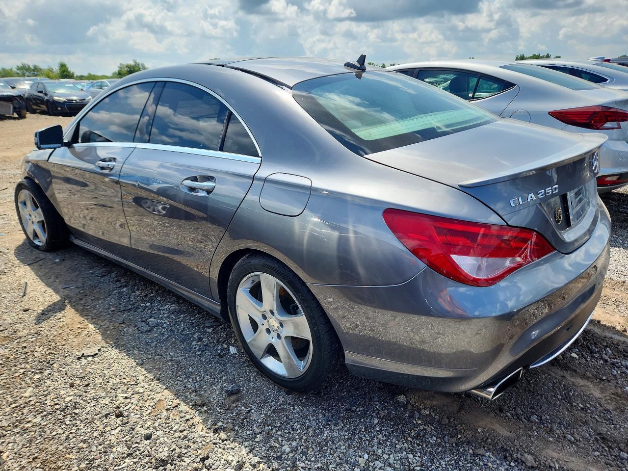 2015 Mercedes-Benz Cla 250 4Matic - Фото 2