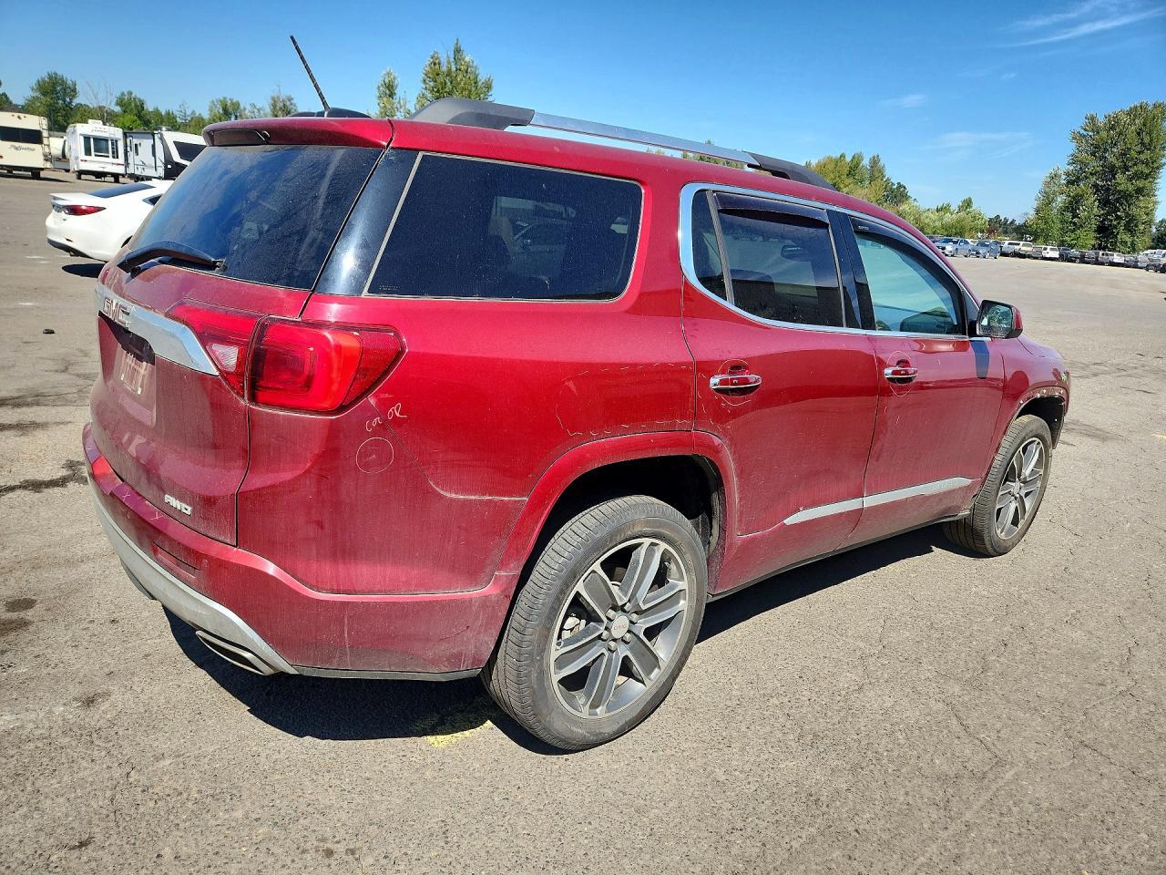 2019 GMC Acadia Denali - Фото 3