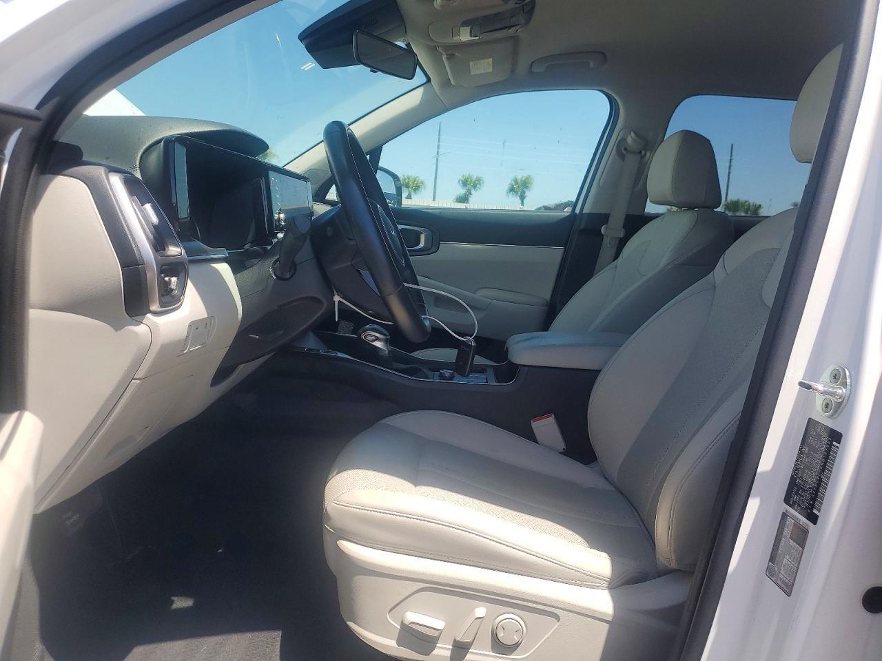 2022 Kia Sorento S - Фото 7