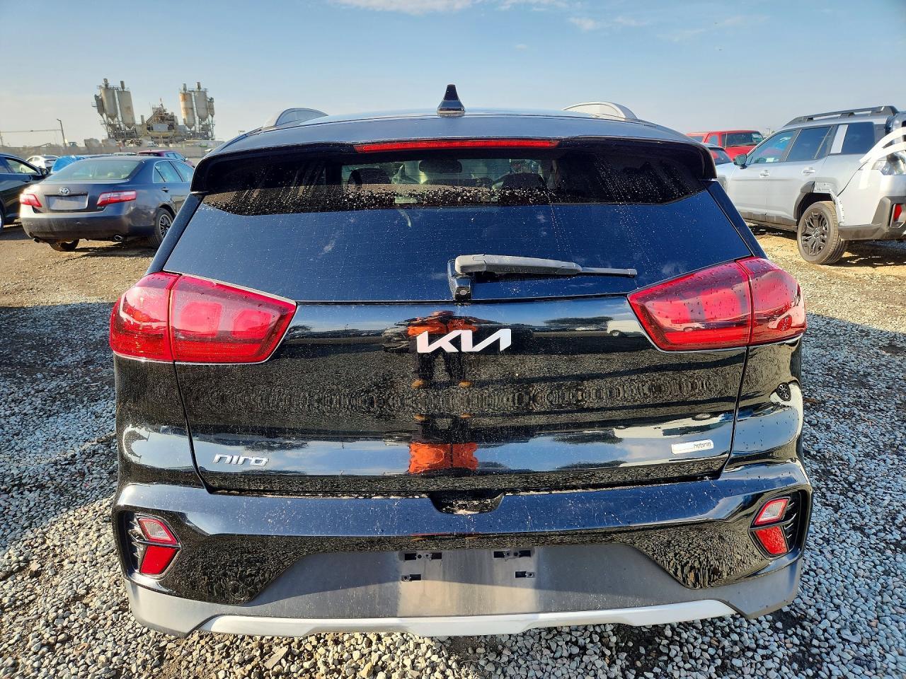 2022 Kia Niro Lxs - Image 6
