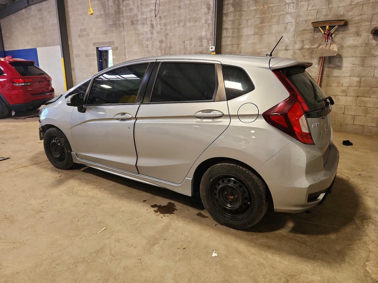 2018 Honda Fit Sport - Фото 2