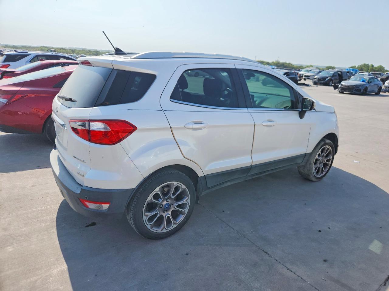 2018 Ford Ecosport Titanium - Image 3