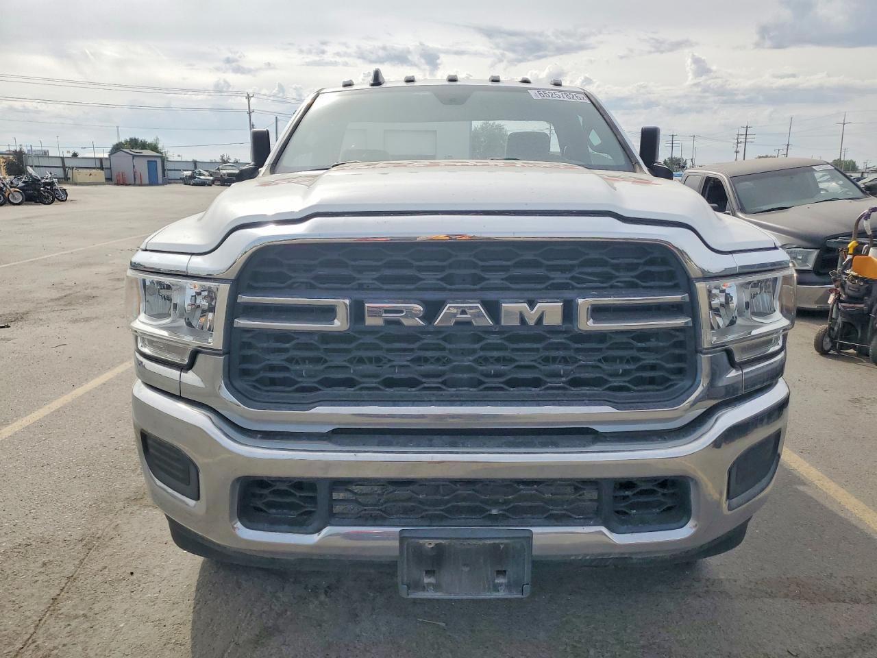 2021 Ram 2500 Tradesman - Фото 5