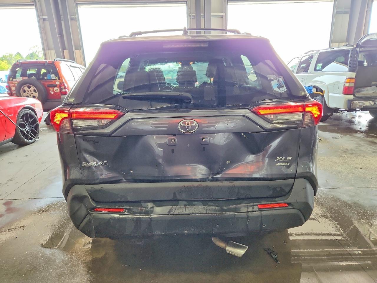 2019 Toyota Rav4 Xle - Фото 6