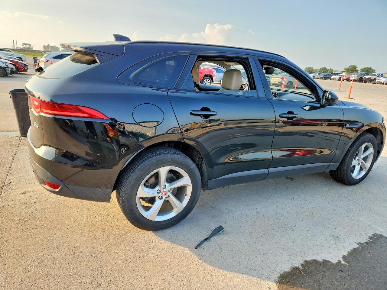 2020 Jaguar F-Pace Premium - Фото 3