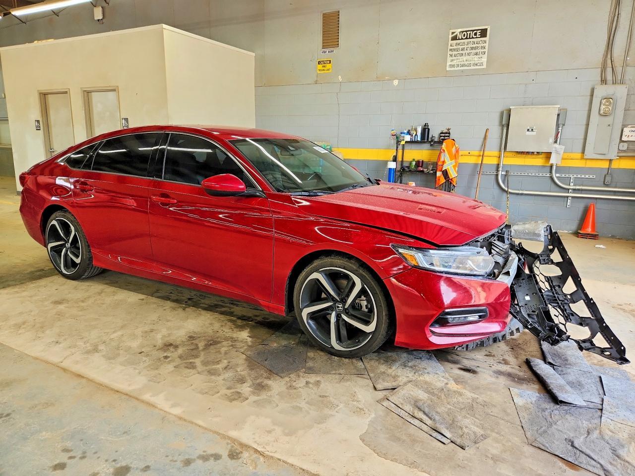 2019 Honda Accord Sport - Image 4