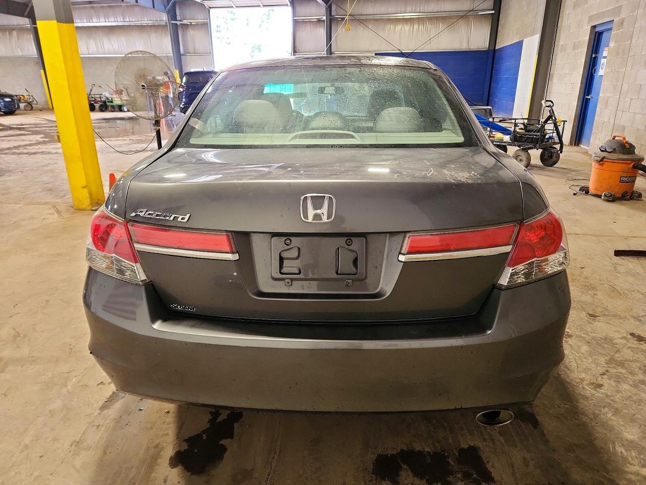 2012 Honda Accord Lx - Фото 6