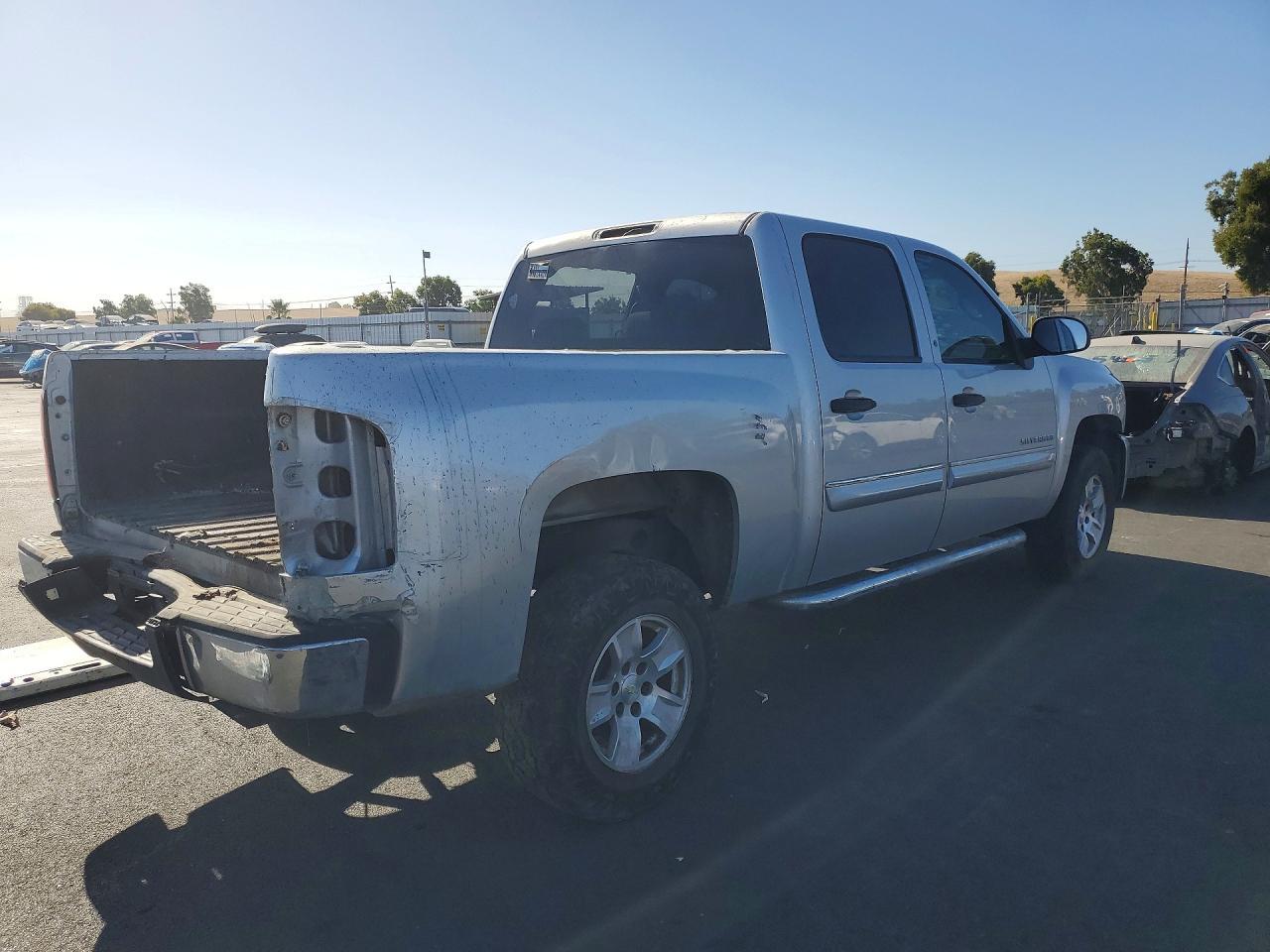 2010 Chevrolet Silverado C1500 Lt - Фото 3