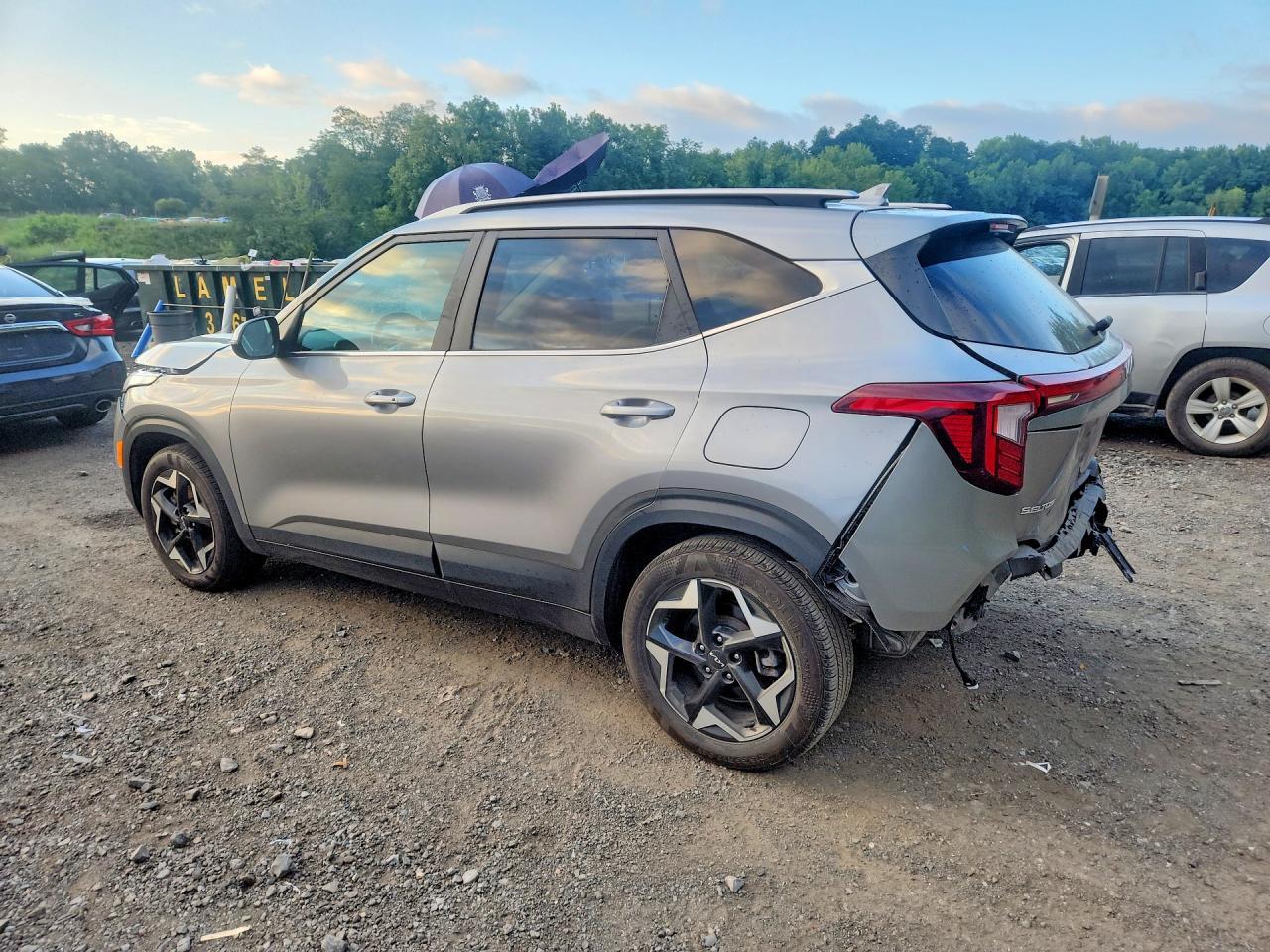 2024 Kia Seltos Ex - Image 2
