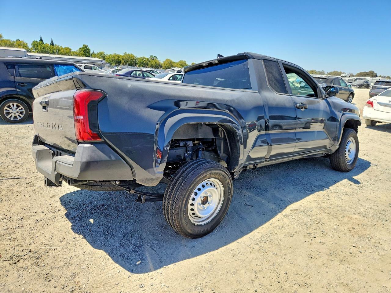 2026 Toyota Tacoma Sr - Фото 3