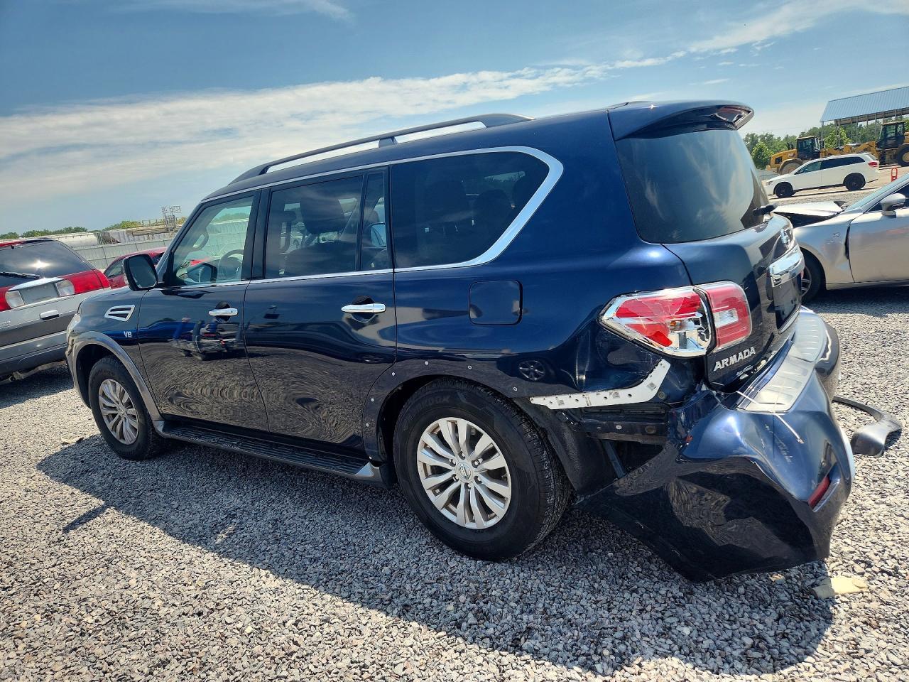 2018 Nissan Armada Sv - Фото 2