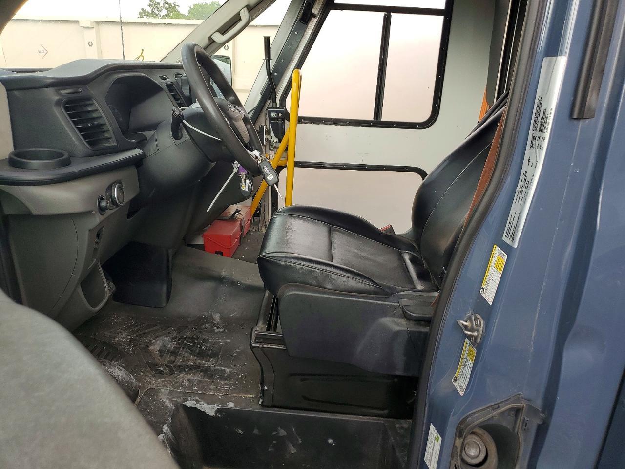 2021 Ford Transit Food Truck - Image 7