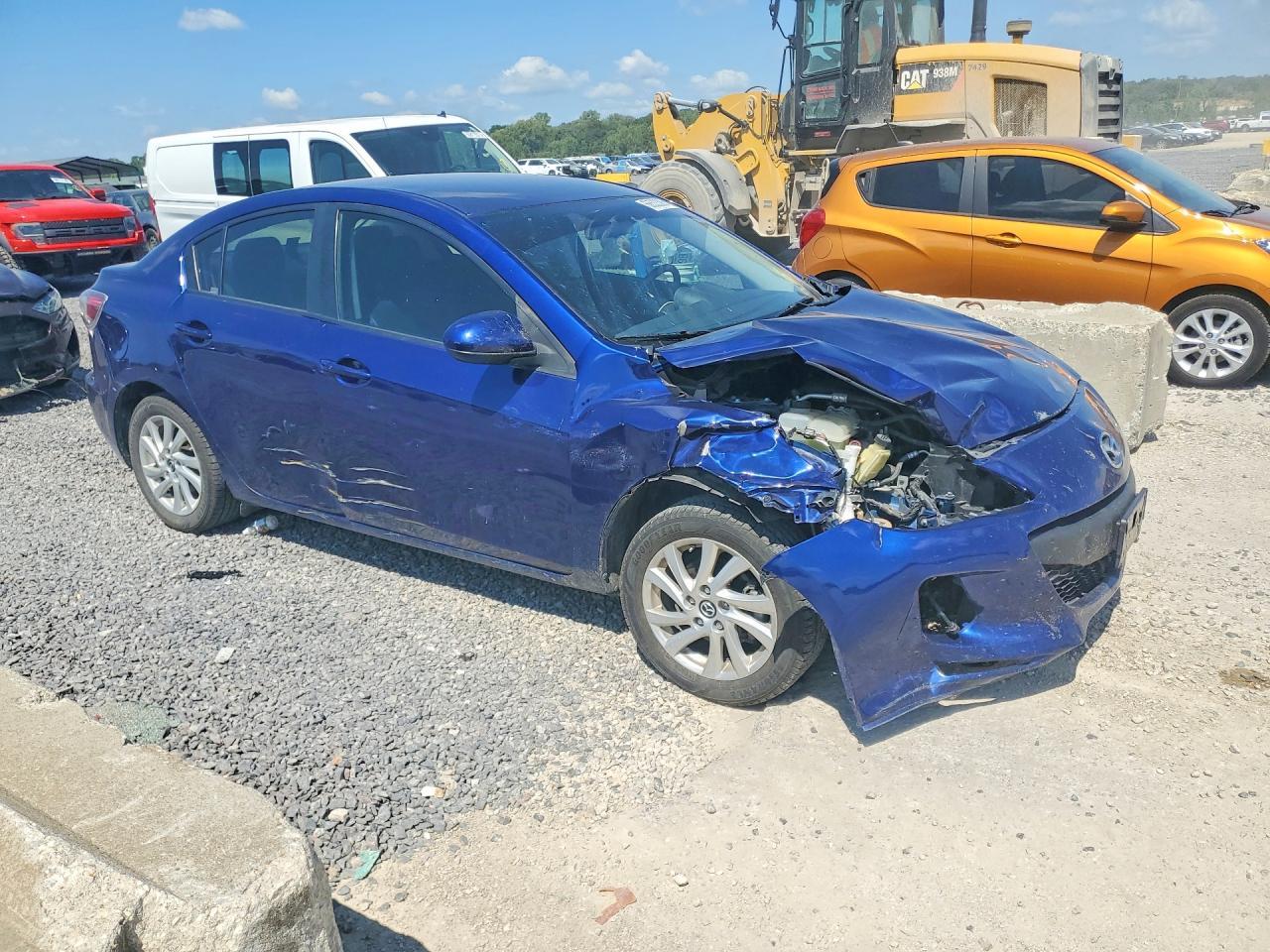 2013 Mazda 3 I - Image 4