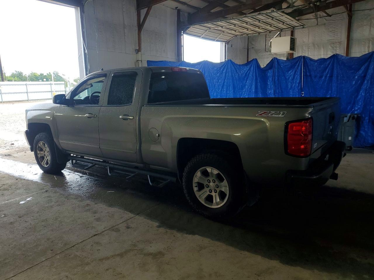 2017 Chevrolet Silverado K1500 Lt - Фото 2