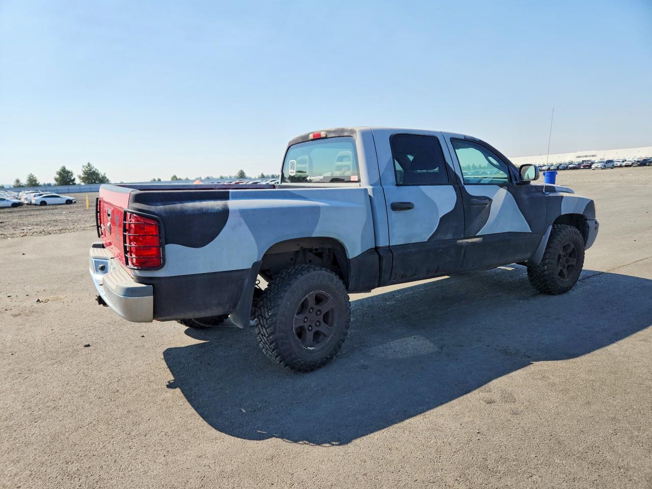 2005 Dodge Dakota Quad Slt - Image 3