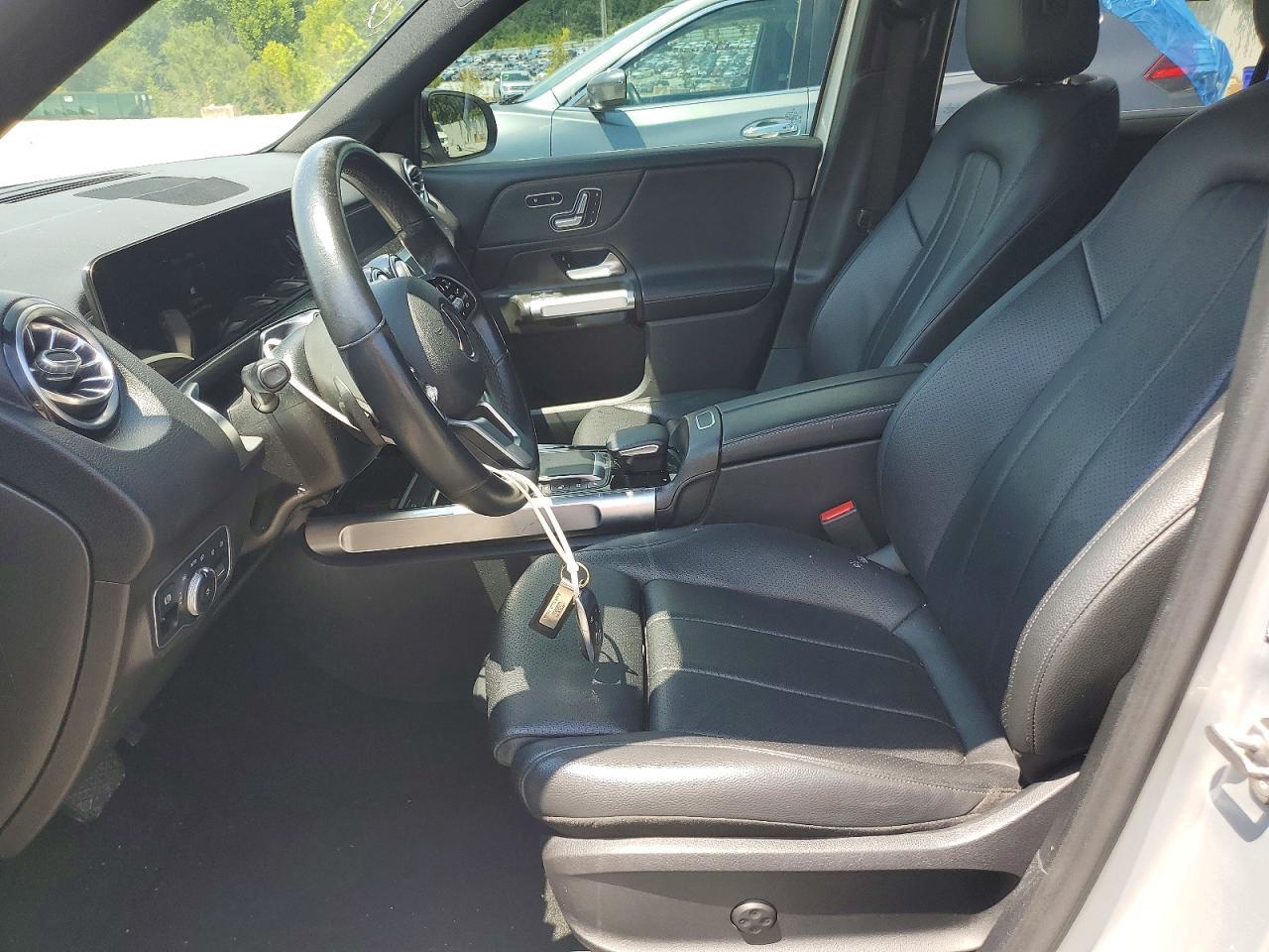 2021 Mercedes-Benz Glb 250 - Фото 7