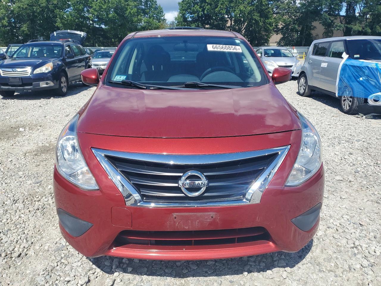 2018 Nissan Versa S Plus - Фото 5