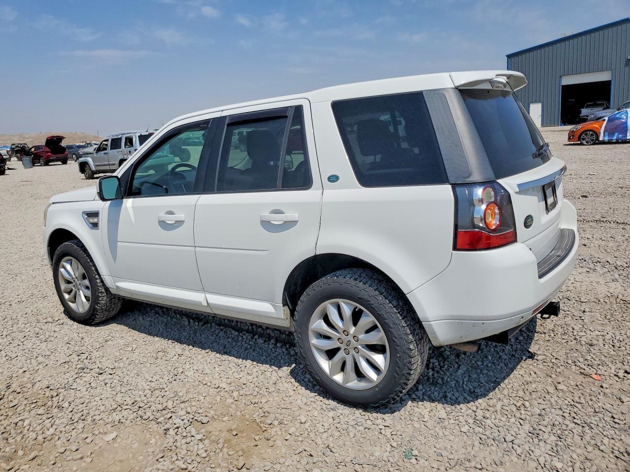 2013 Land Rover Lr2 Hse - Image 2