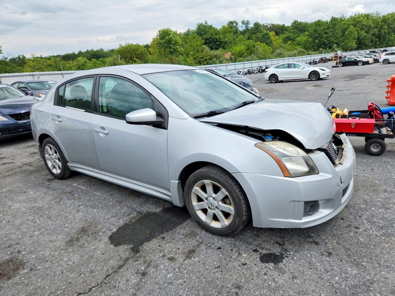 2011 Nissan Sentra 2.0 - Фото 4