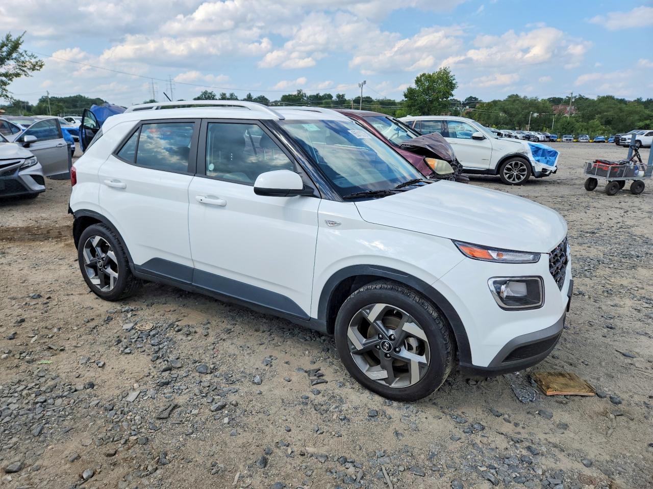 2025 Hyundai Venue Sel - Фото 4