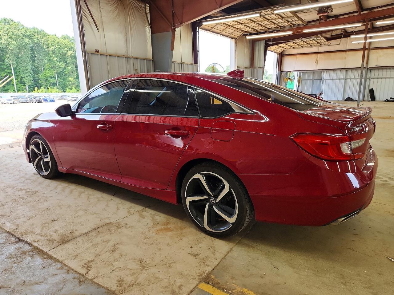 2019 Honda Accord Sport - Image 2