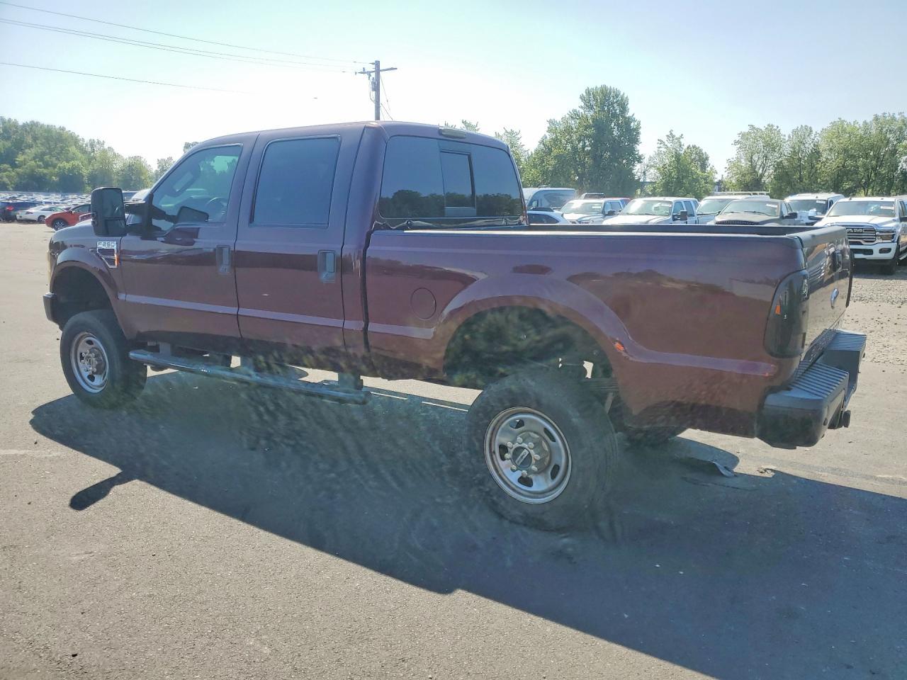 2009 Ford F250 Super Duty - Image 2