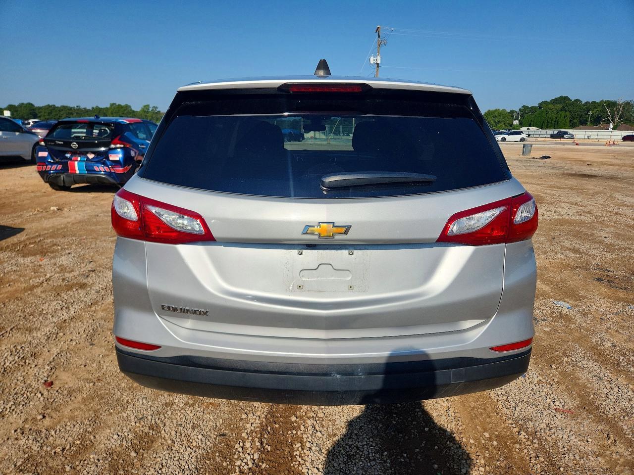2020 Chevrolet Equinox Ls - Image 6