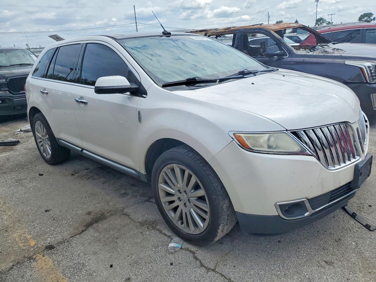 2011 Lincoln Mkx - Image 4