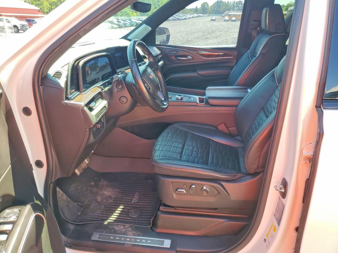 2022 Cadillac Escalade Sport Platinum - Фото 7