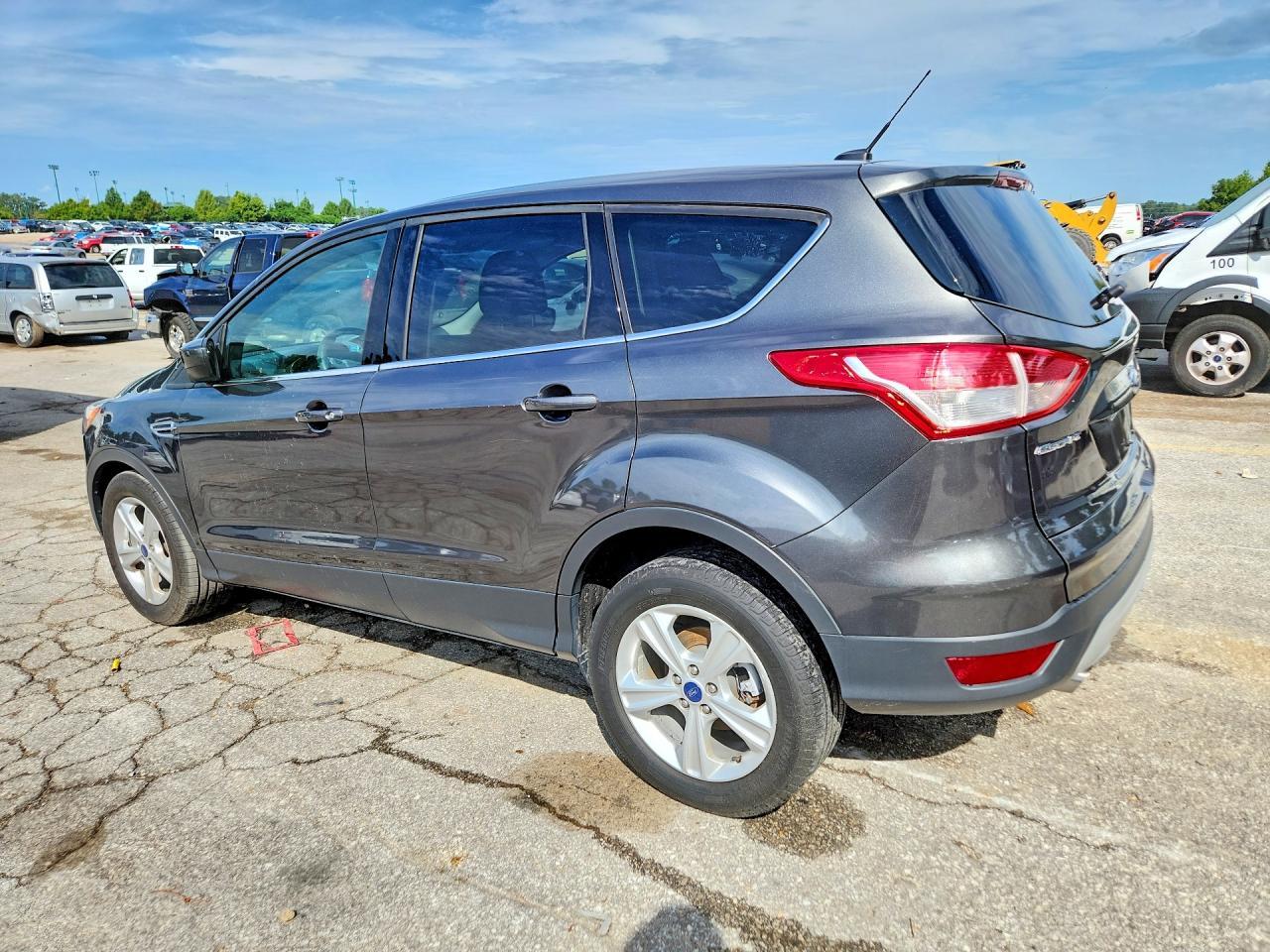 2015 Ford Escape Se - Фото 2