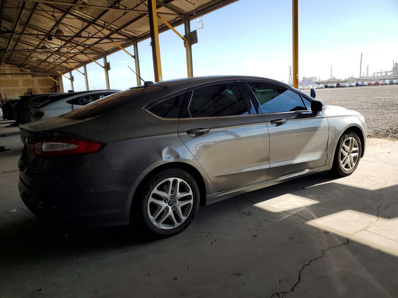 2014 Ford Fusion Se - Image 3