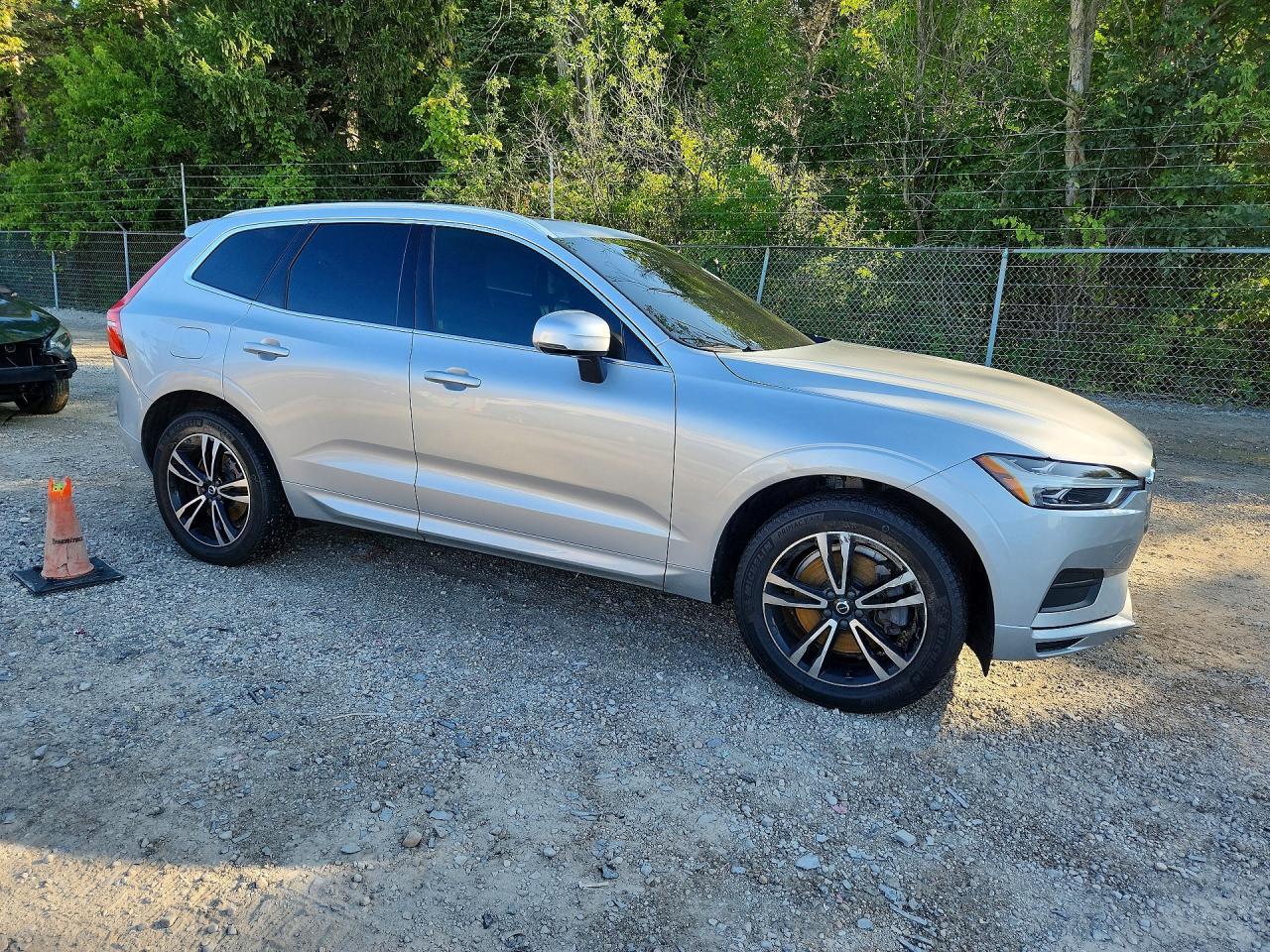 2020 Volvo Xc60 T6 Momentum - Фото 4