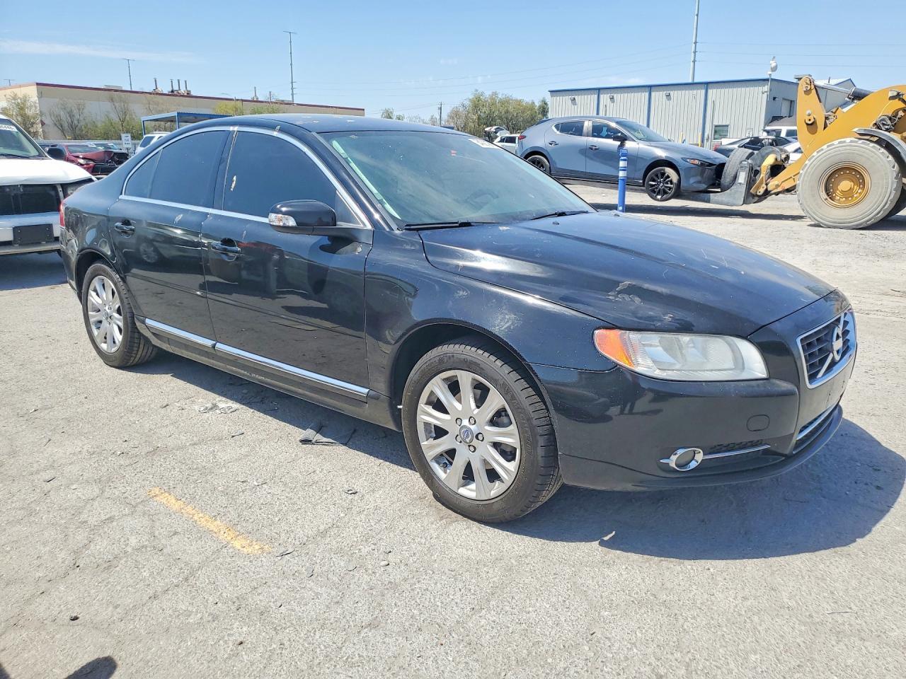 2011 Volvo S80 3.2 - Image 4