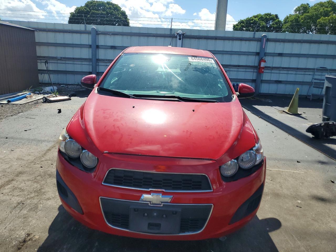 2016 Chevrolet Sonic Lt - Фото 5