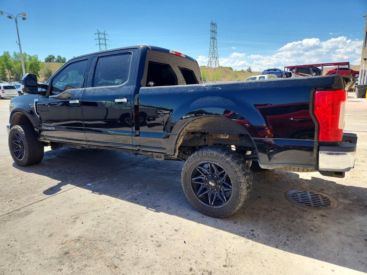 2017 Ford F250 Super Duty - Фото 2