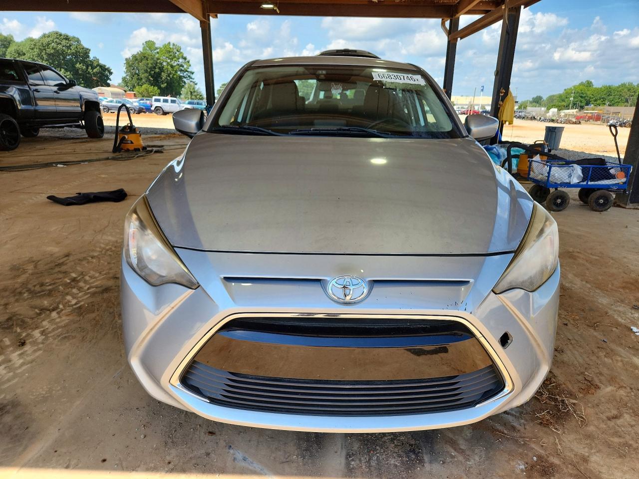 2017 Toyota Yaris Ia Base - Фото 5