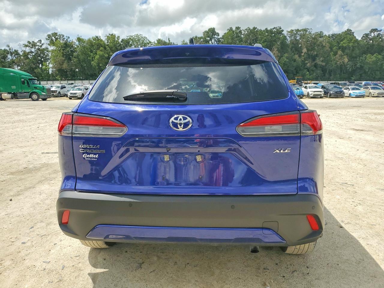 2025 Toyota Corolla Cross Xle - Фото 6